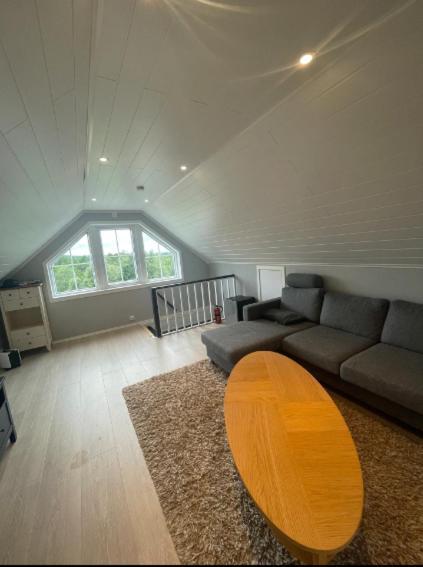 Leilighet Med Gratis Parkering Og Wifi Kristiansund Dış mekan fotoğraf